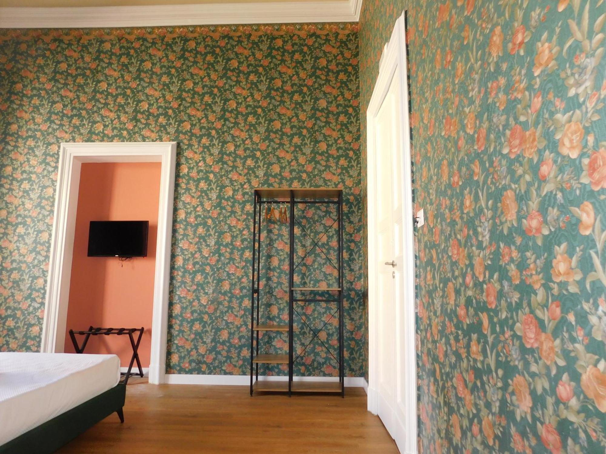Hibiscus - Etnea Rooms كاتانيا المظهر الخارجي الصورة
